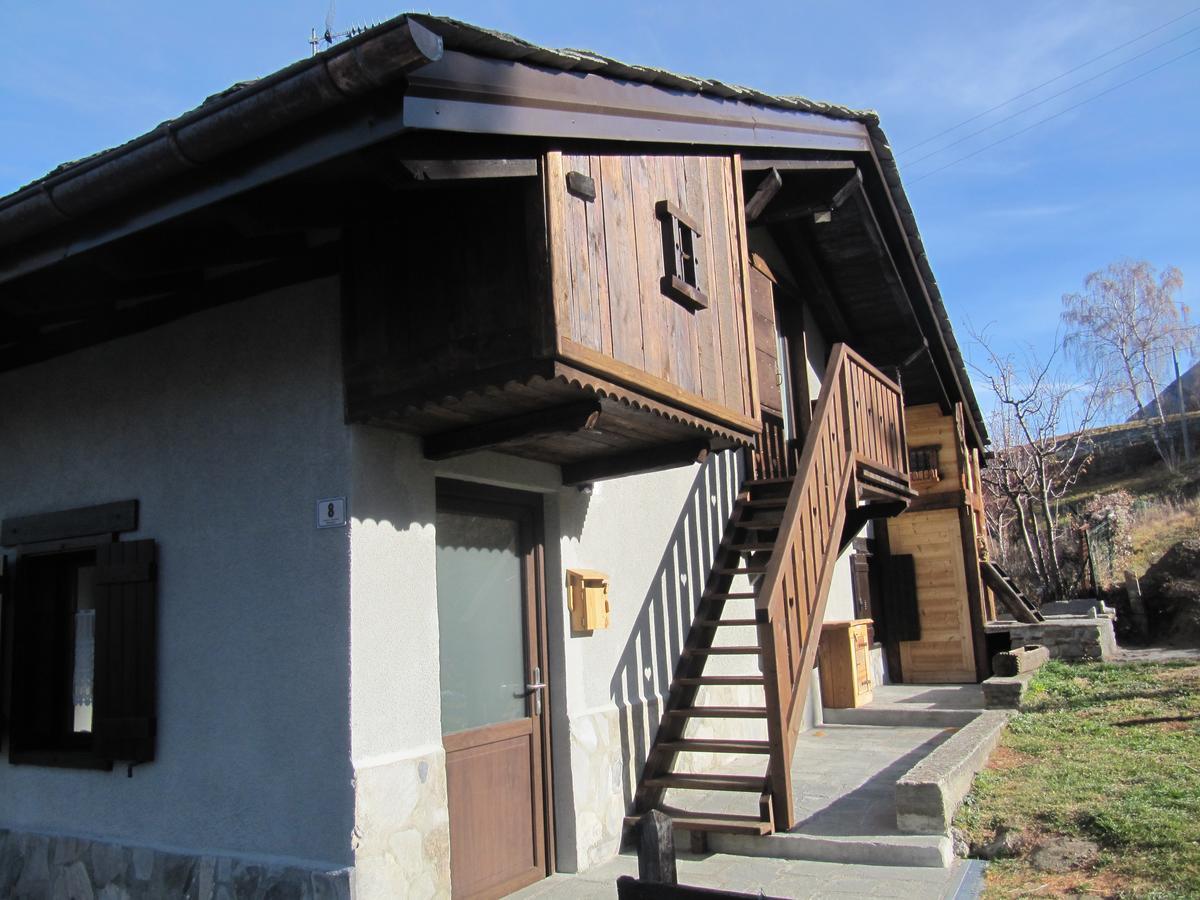 Maison Des Abeilles Vda Gressan N 0028 Exterior foto